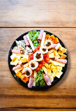 Φόρτωση εικόνας στο εργαλείο προβολής Συλλογής, Πλατό Τυριών Αλλαντικών για 4-6 Άτομα